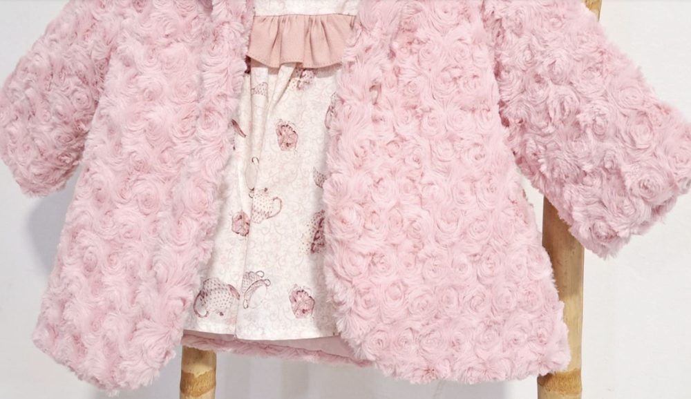 Conjunto Abrigo de Pelo Rosa y Vestido GLORY BEBÉ