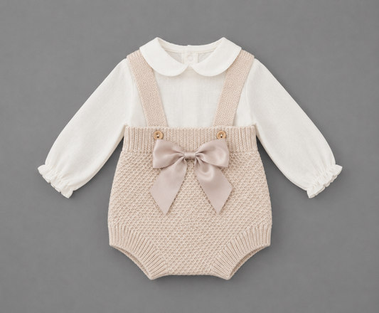 Conjunto Bebé Beige de Punto con Lazo