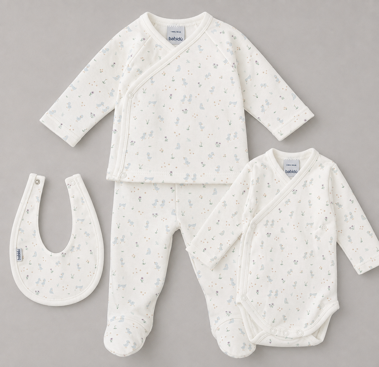 Set Primera Puesta Bebé Patitos – Regalo Recién Nacido