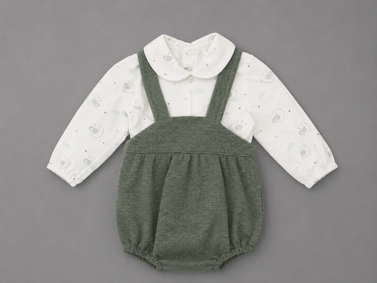 Conjunto Bebé Peto Verde con Blusa Estampada
