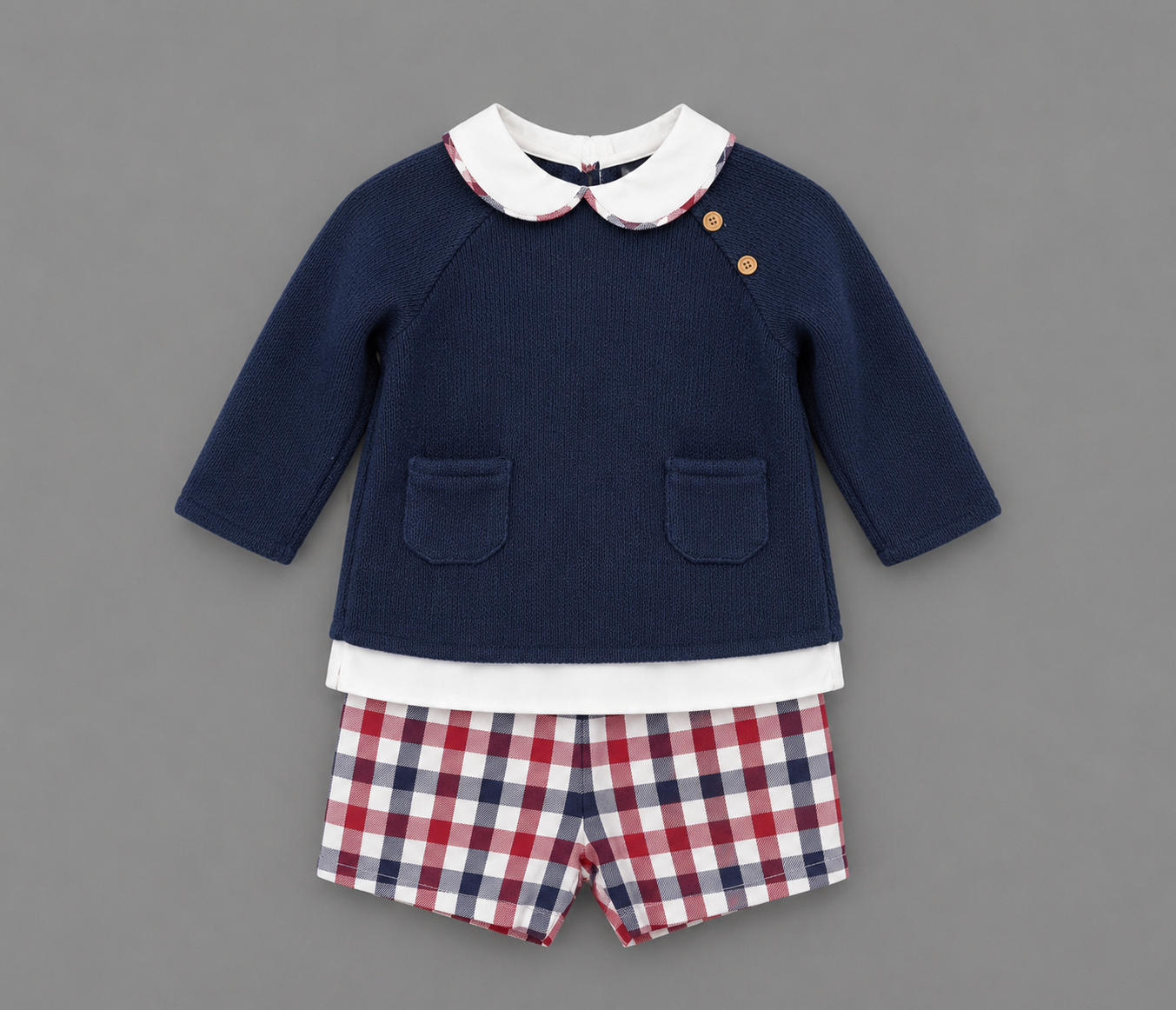 Conjunto Azul Marino con Pantalón de Cuadros