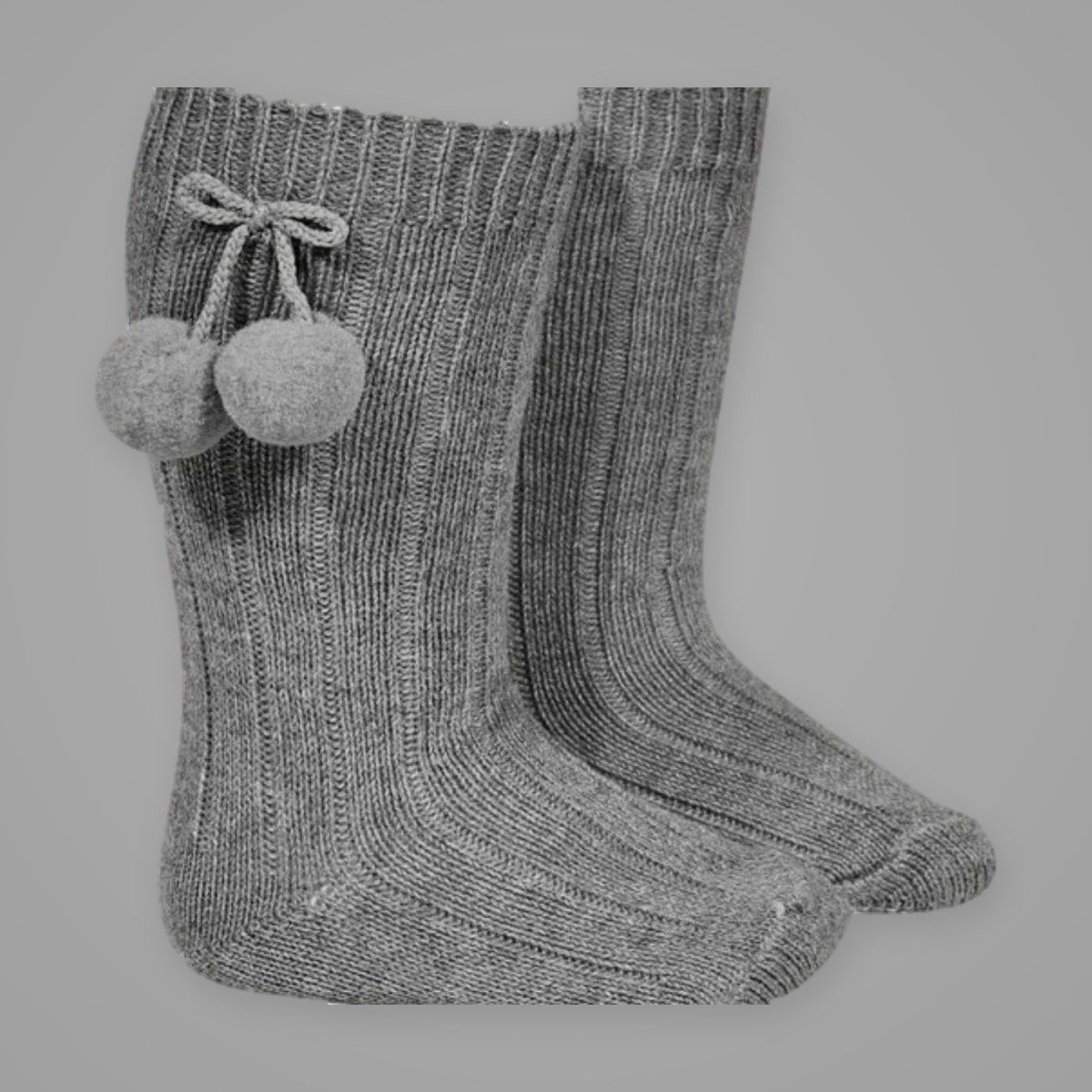 Calcetín Alto de Canalé con Borlas CÓNDOR - Gris Claro