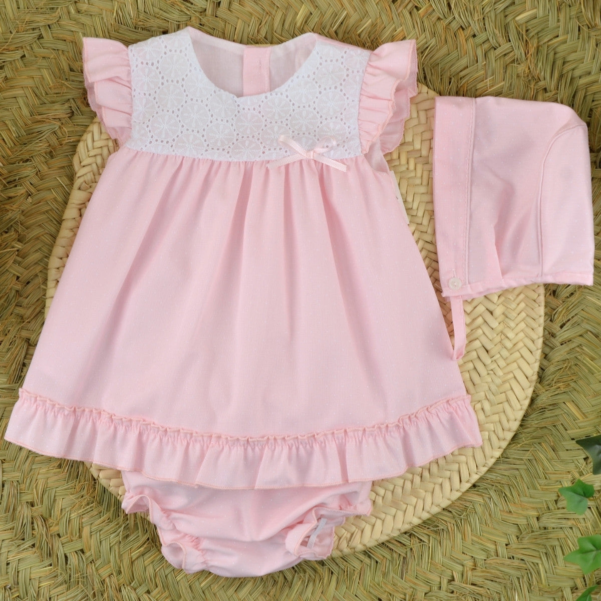 Conjunto Bebé Chambrita, Braguita y Capota