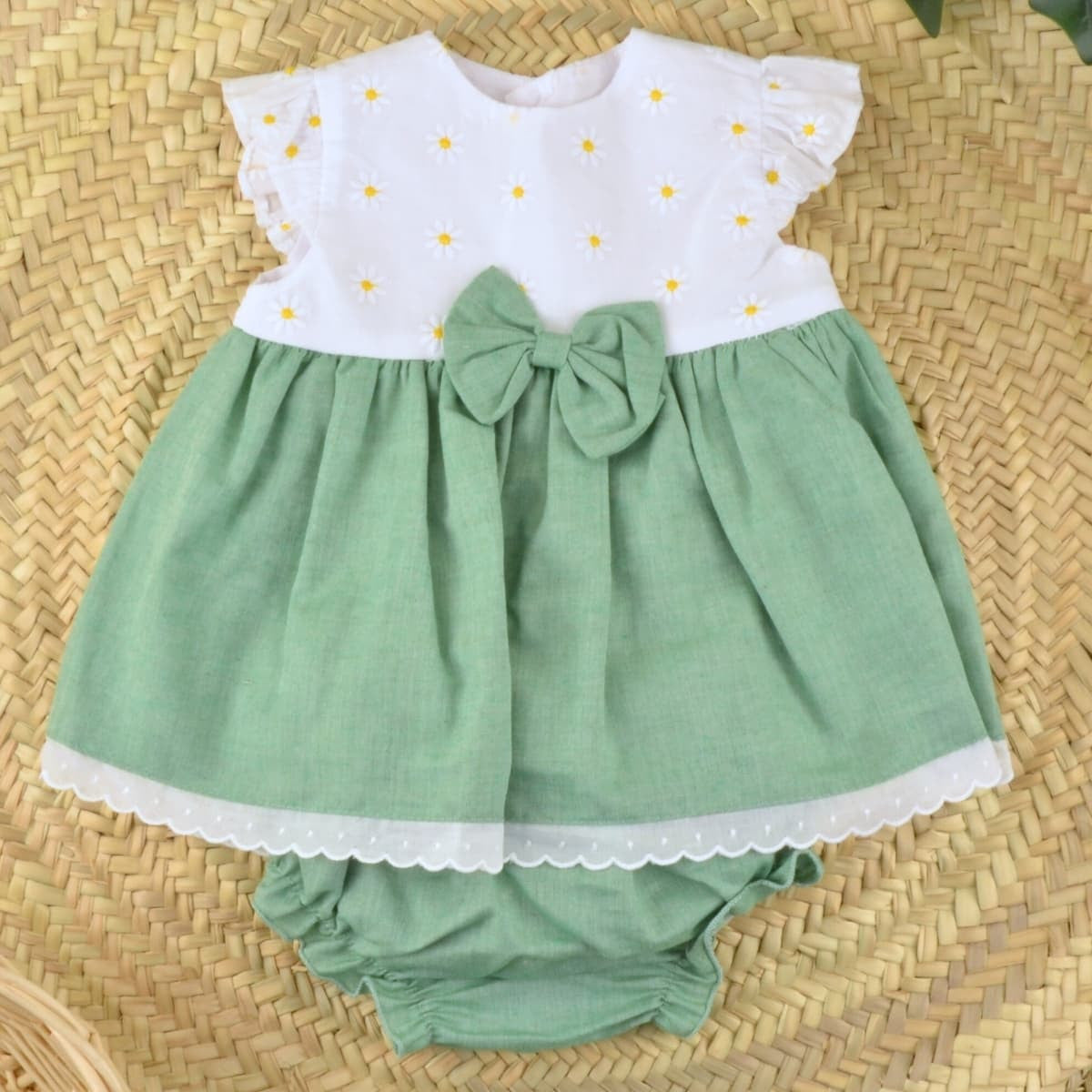 Conjunto Bebé Chambrita Lazo con Braguita Bellis