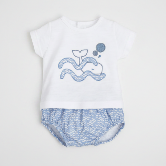 Conjunto para bebé con camiseta de ballena y cubrepañal azul
