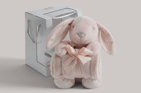 Muñeco conejito de peluche NAVIA con manta rosa pastel suave, ideal como regalo de nacimiento para bebé