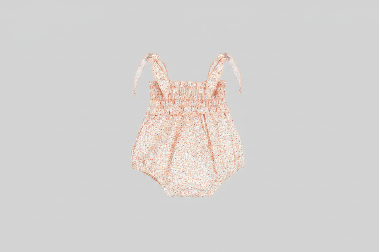 Peto con Estampado Floral y Tirantes de Lazo